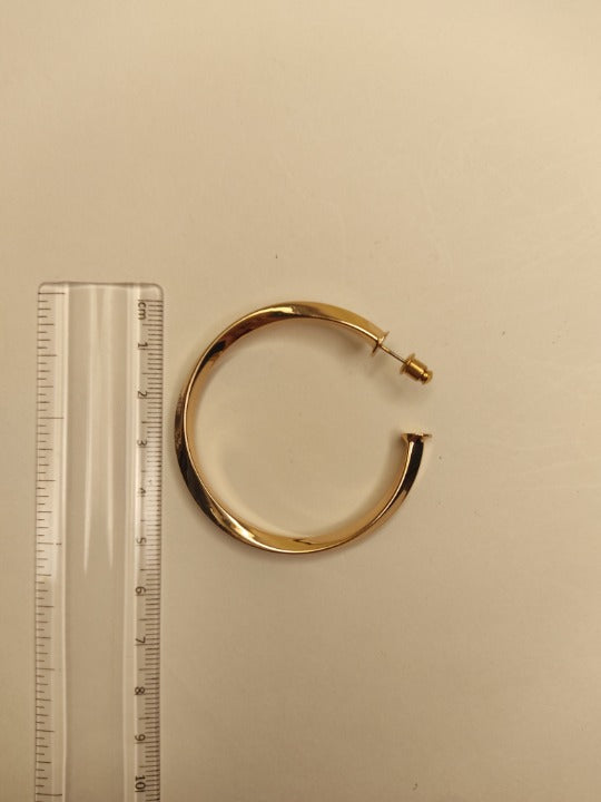 034 Large Gold Spherical Twist Hoops