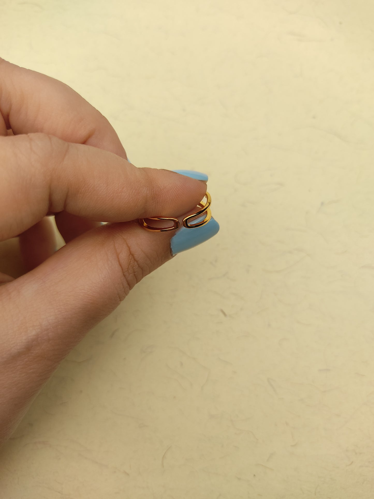 040 Gold Overlap Ring