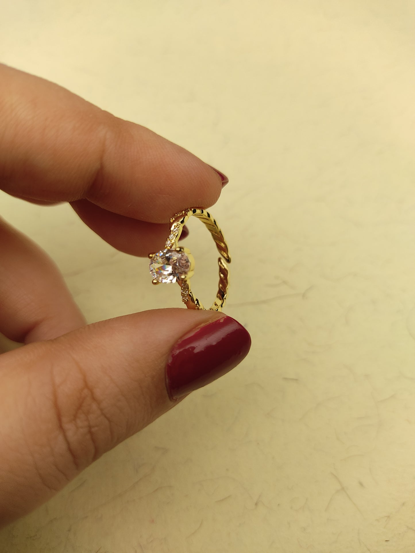 072 Gold Dainty Rope Ring