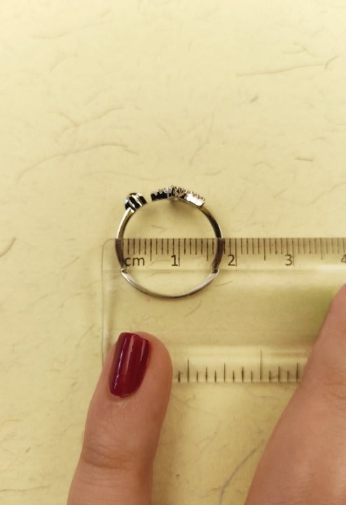 073 Silver Star Asymmetrical Ring