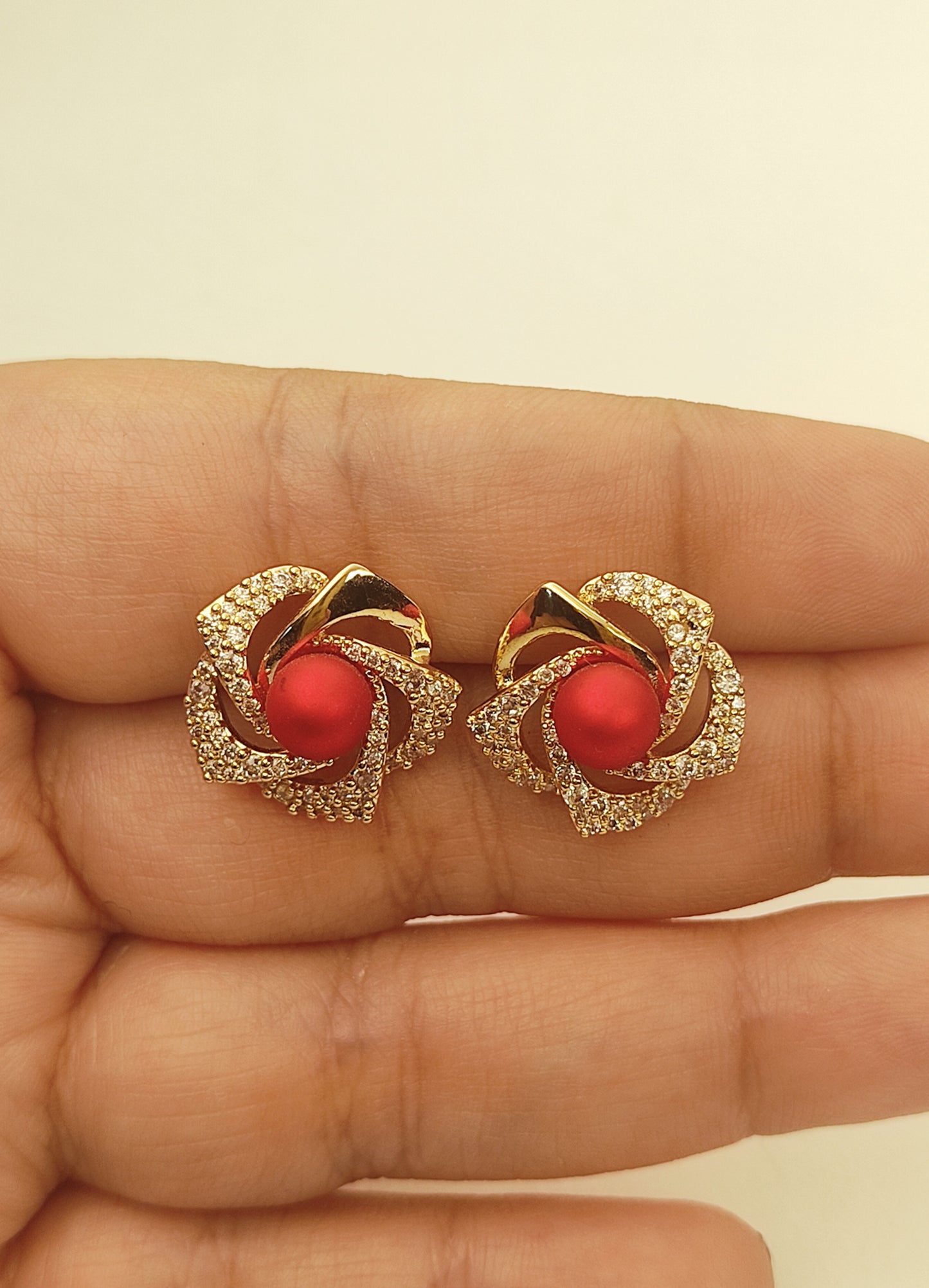 124 Gold and Red Flower Studs