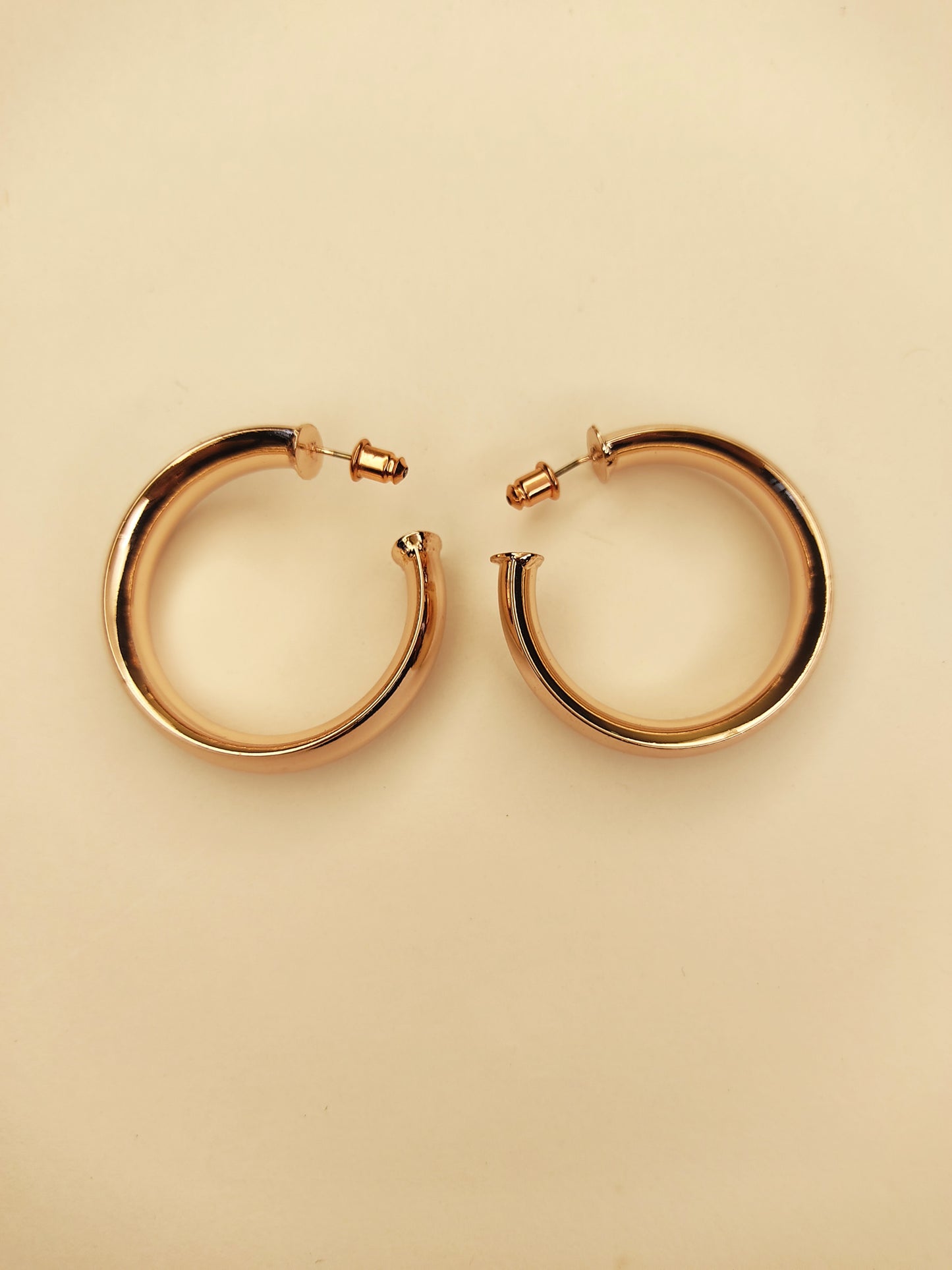 133 Rose-Gold Thick Classic Hoops