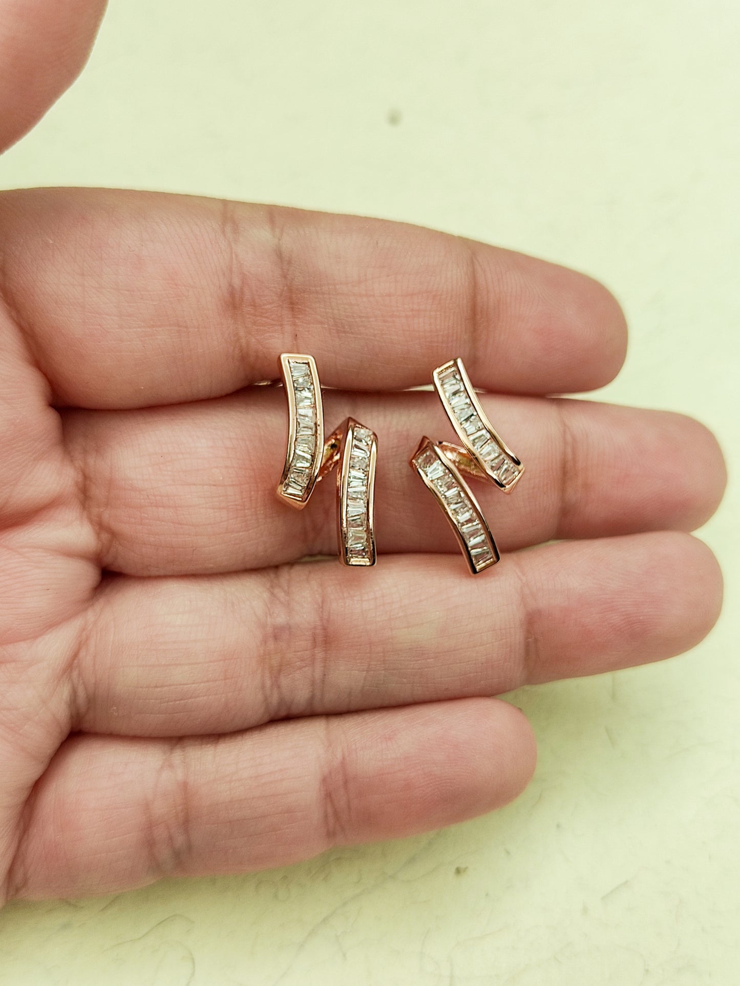 145 Rose Gold Spiral Studs