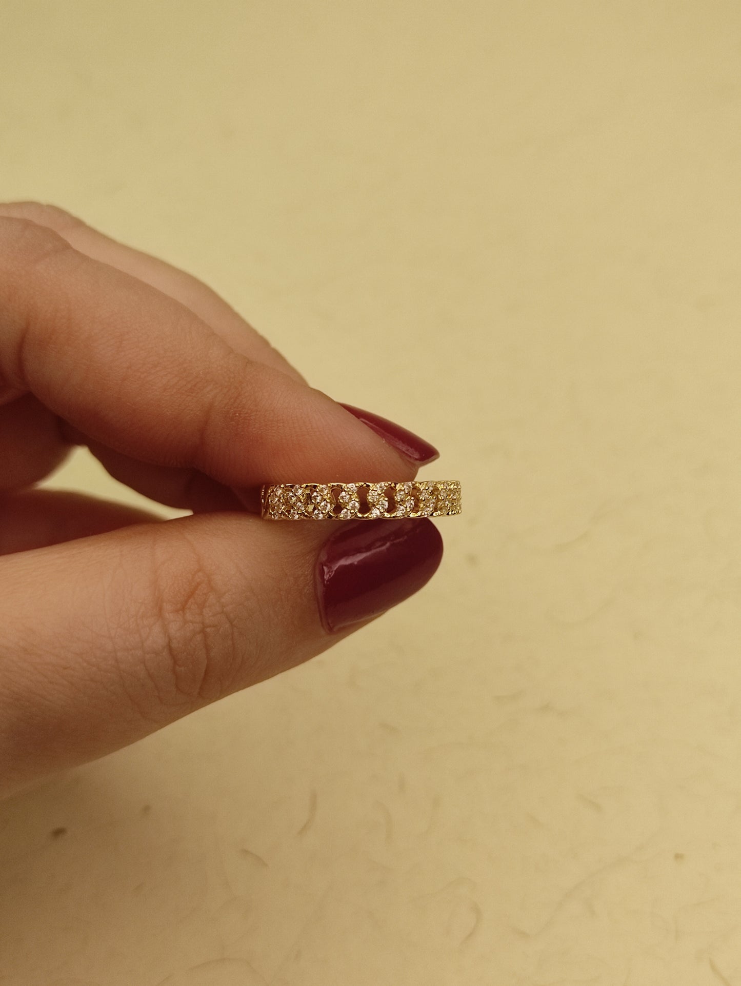 156 Gold Chain Dainty Band