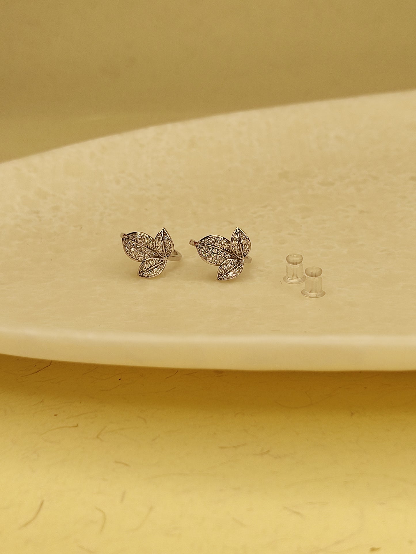 163 Silver Leaf Studs
