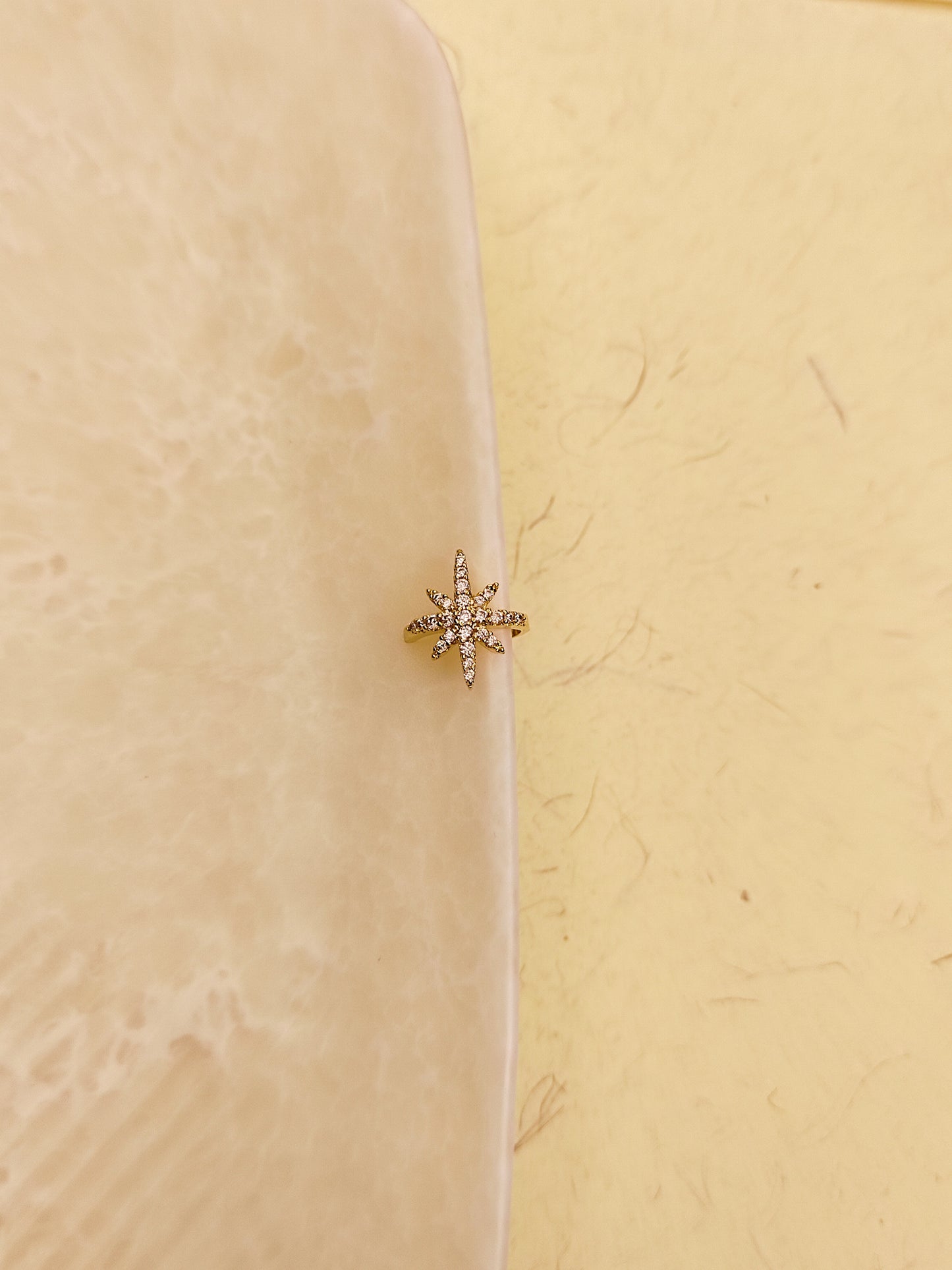 173 Gold Star Clip-On
