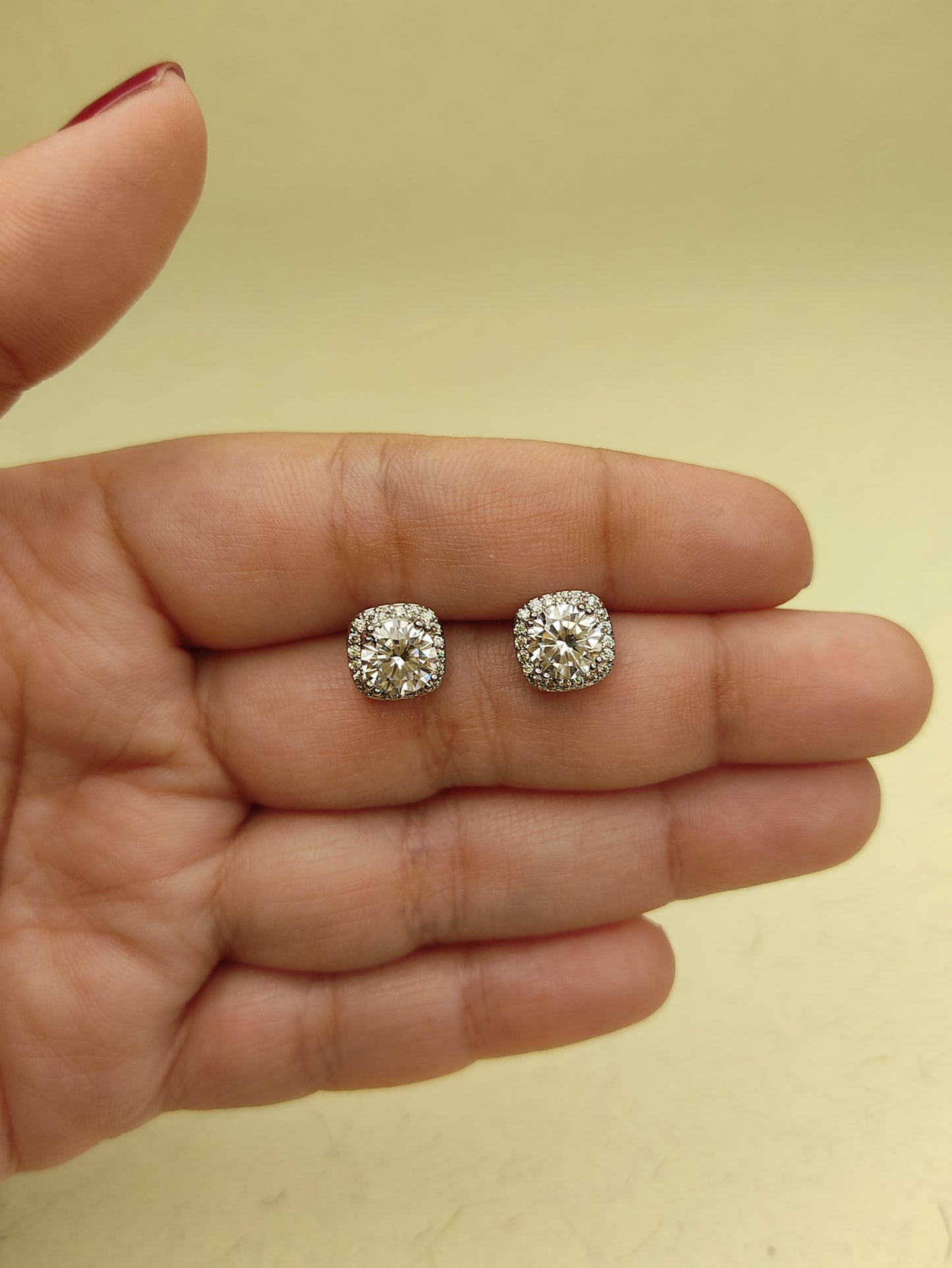 175 Rose-Gold American Diamond Square Studs