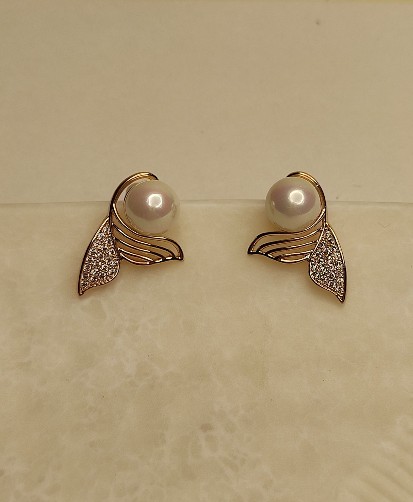 193 Gold Mermaid Fin Studs