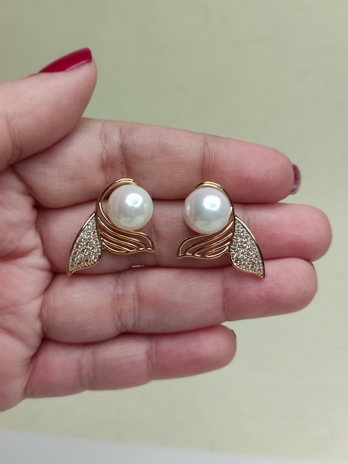 193 Gold Mermaid Fin Studs