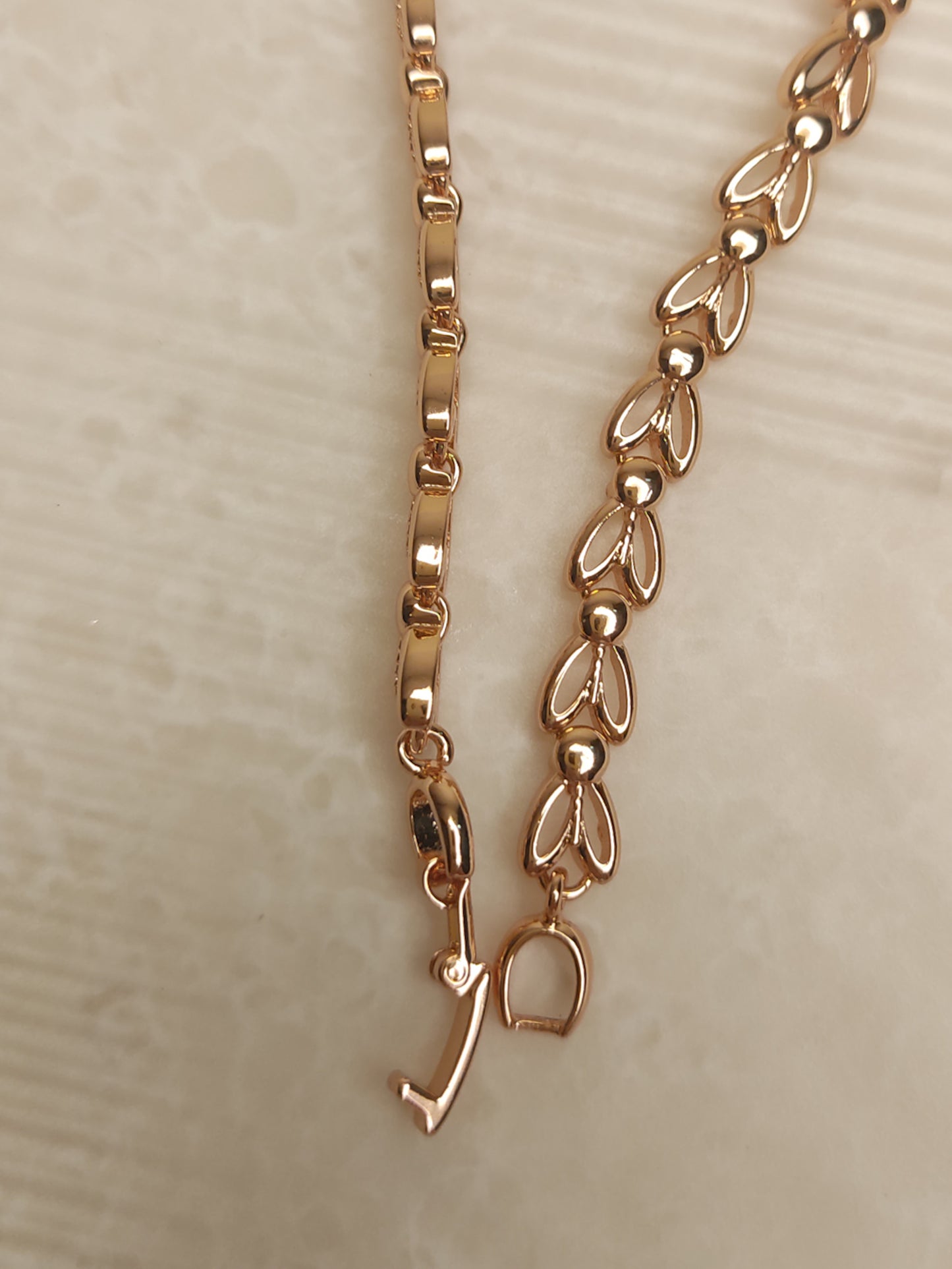 234 Rose Gold Abstract Flower Bracelet
