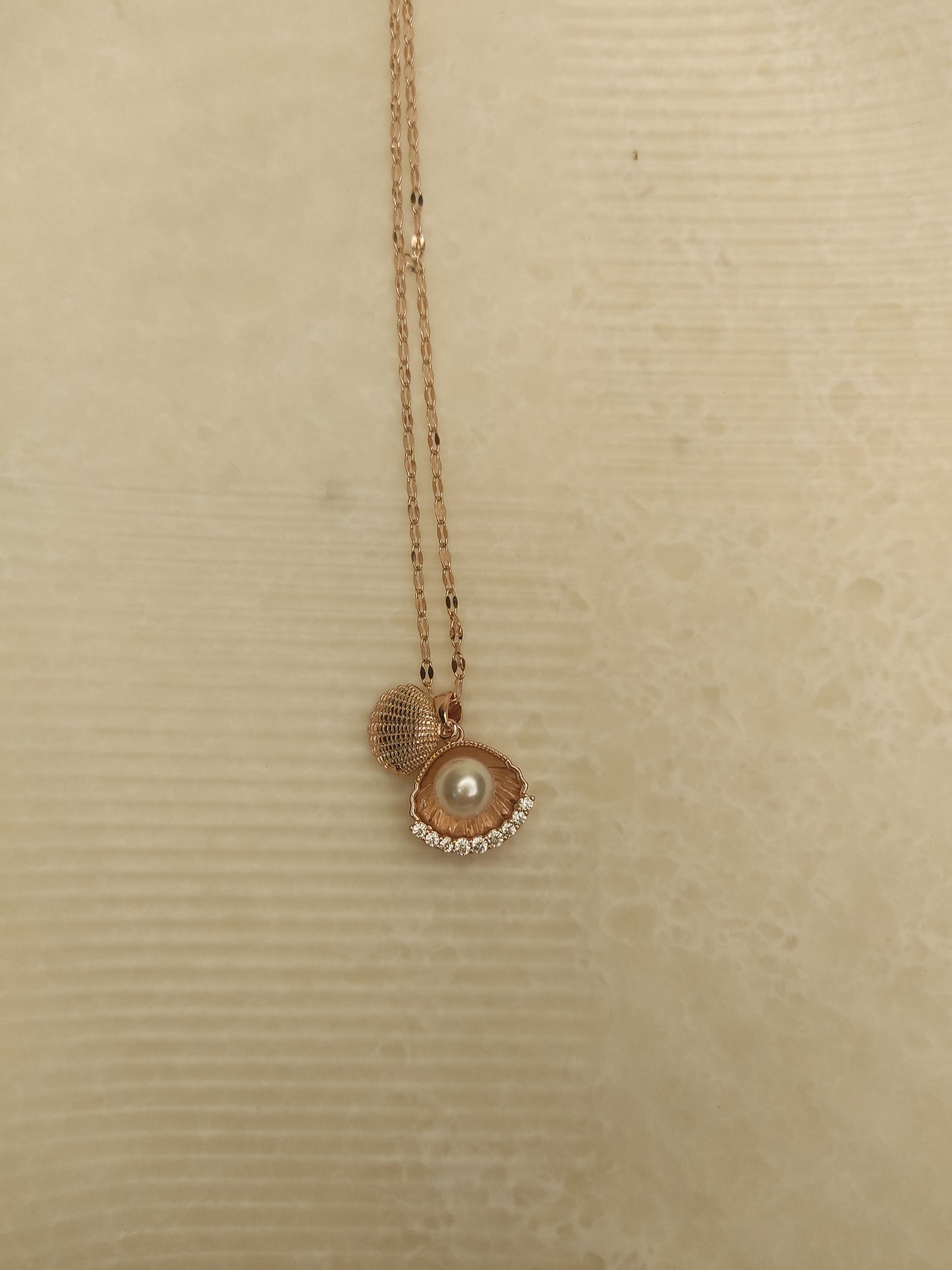 245 Rose Gold Seashell Necklace