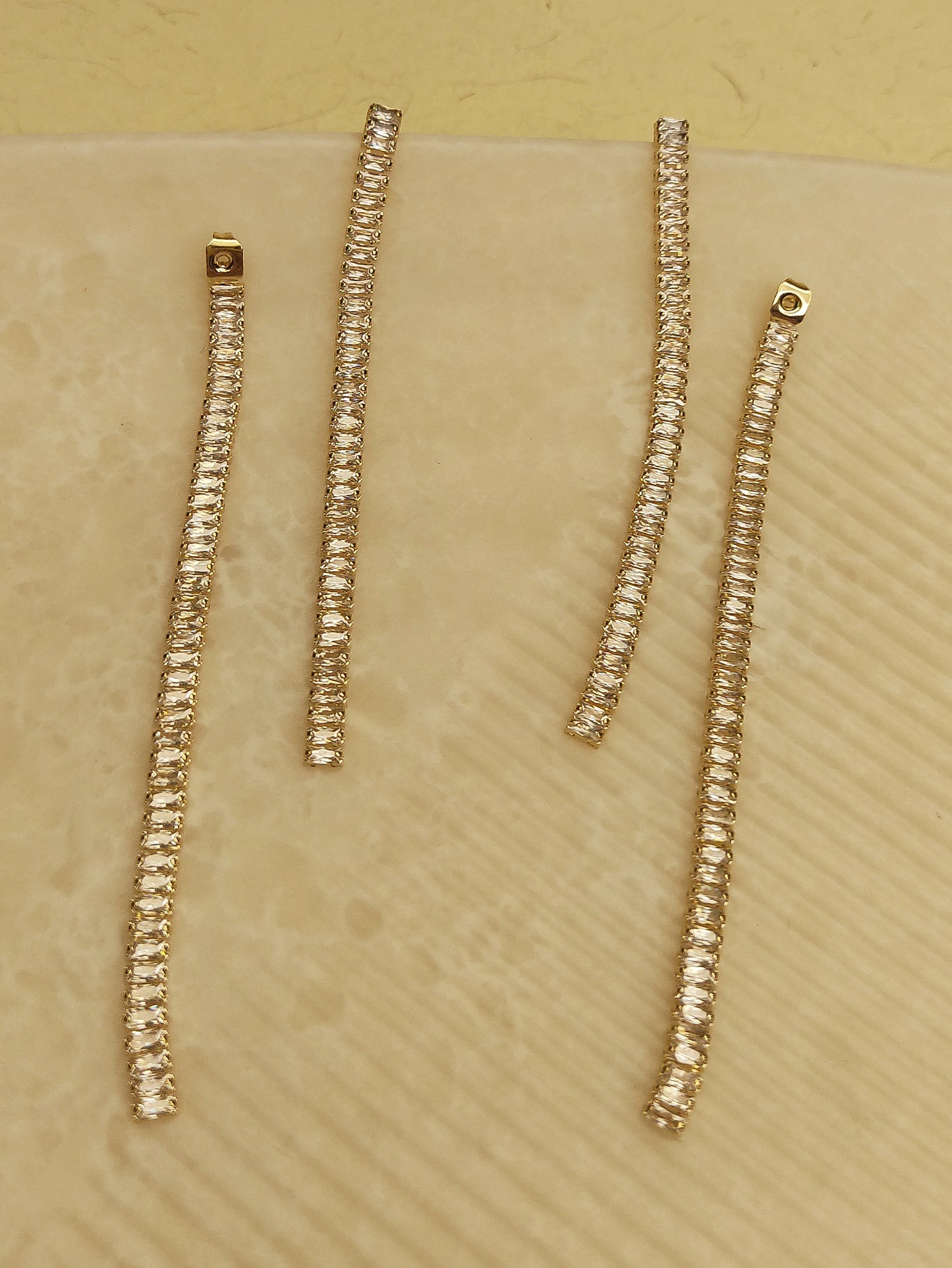 248 Gold Classic Danglers