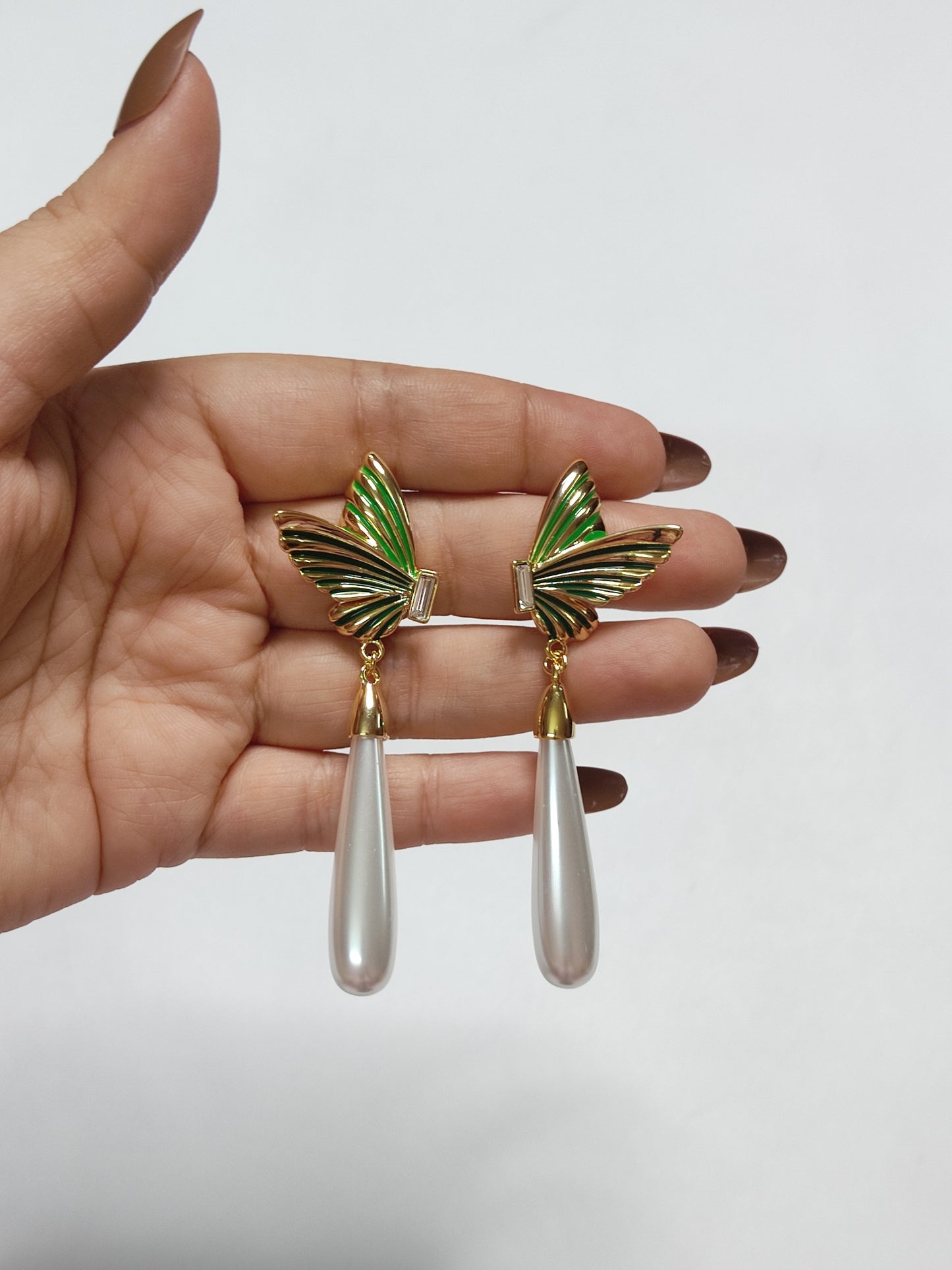 276 Green & Gold Butterfly Pearl Drops