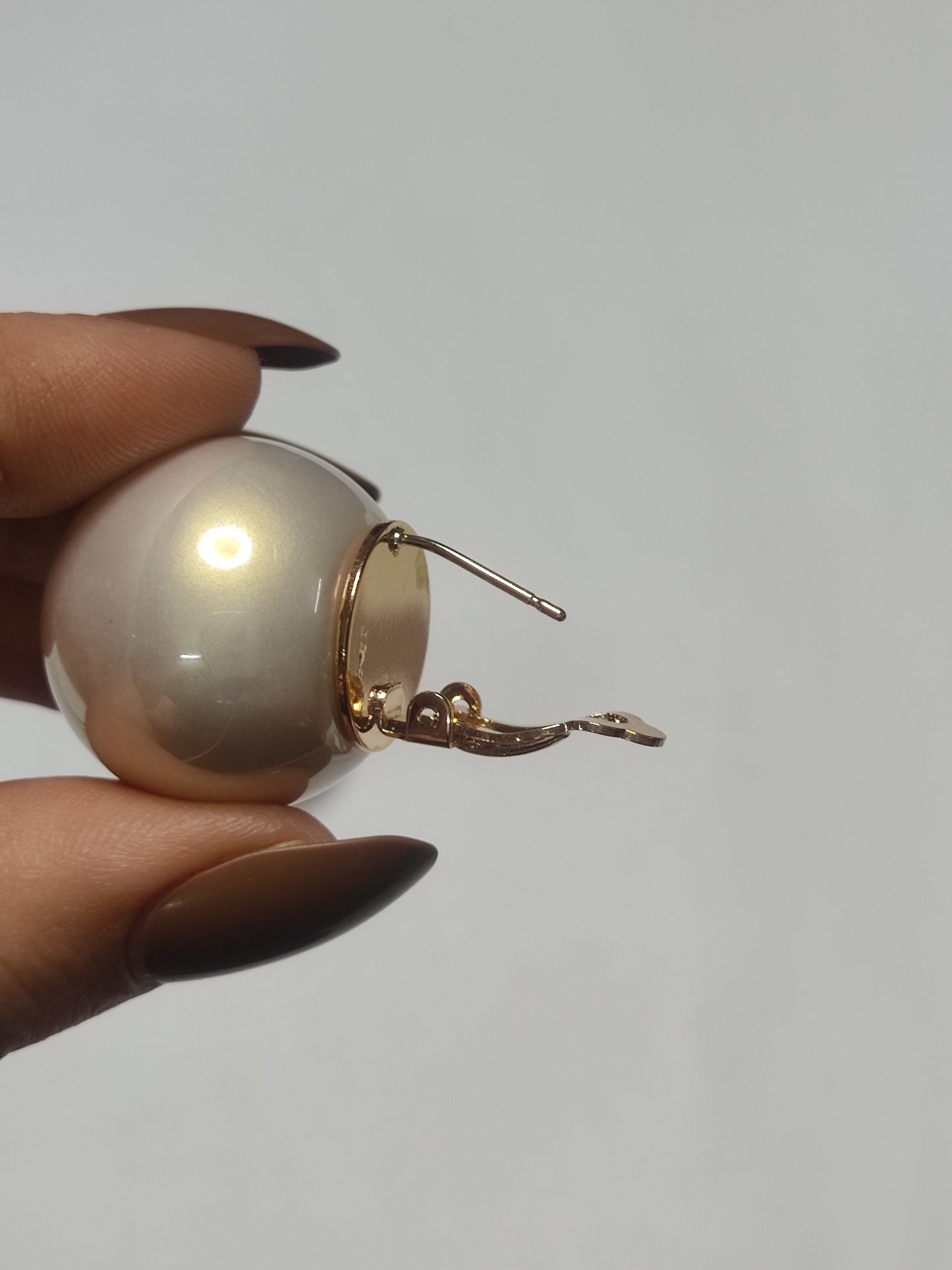 308 Big Silver Pearl Studs