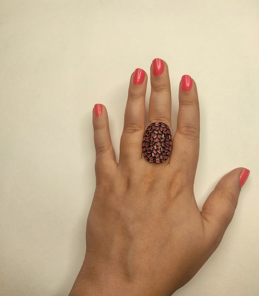 002 Pink & Black Ovoid Ring
