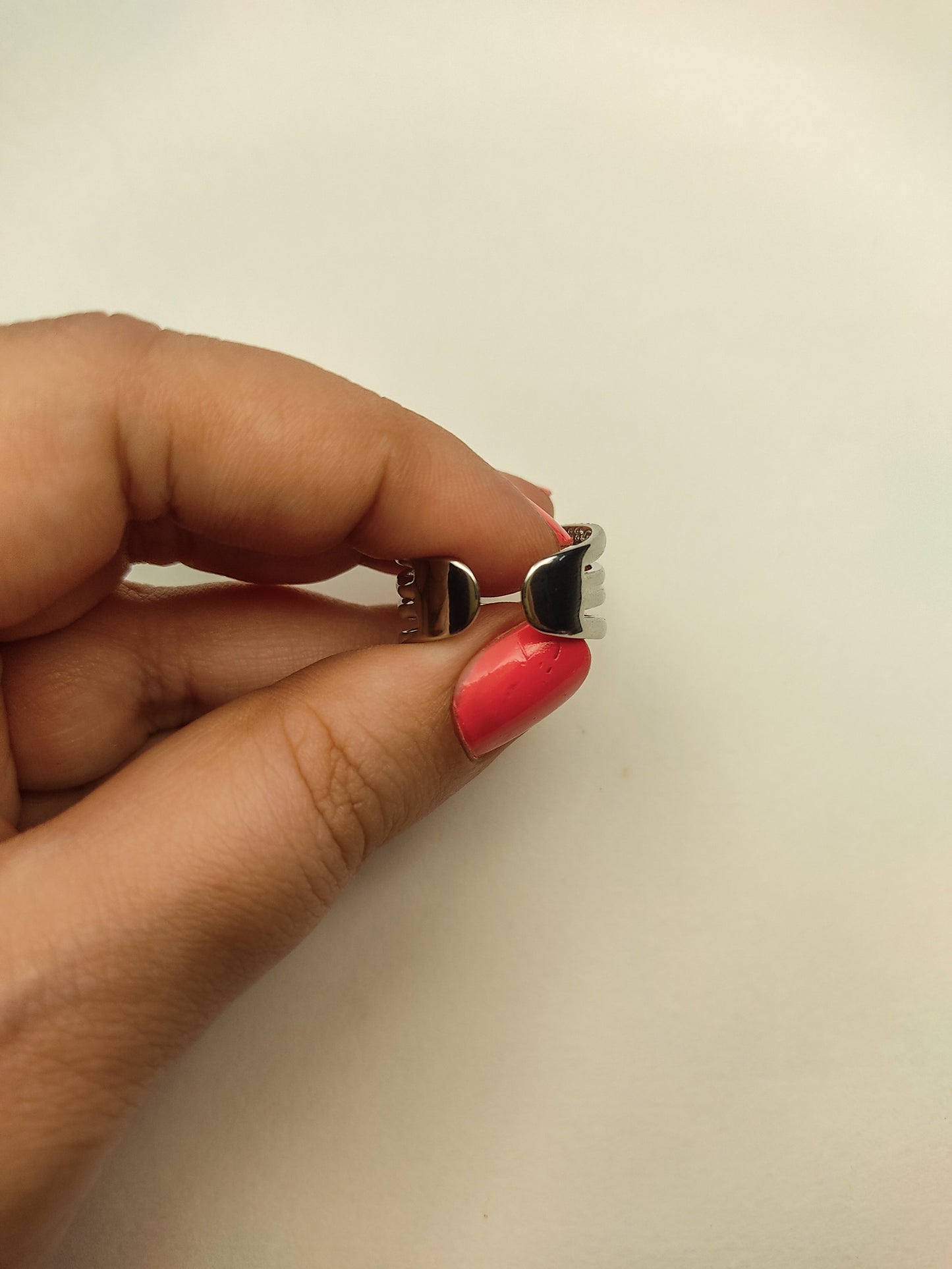 009 Silver Criss-Cross Ring
