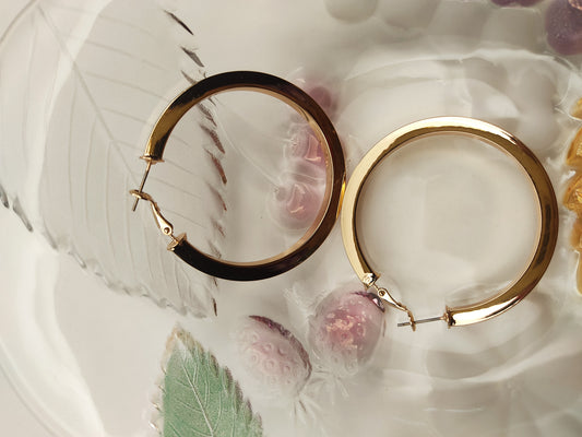 019 Medium Classic Gold Hoops
