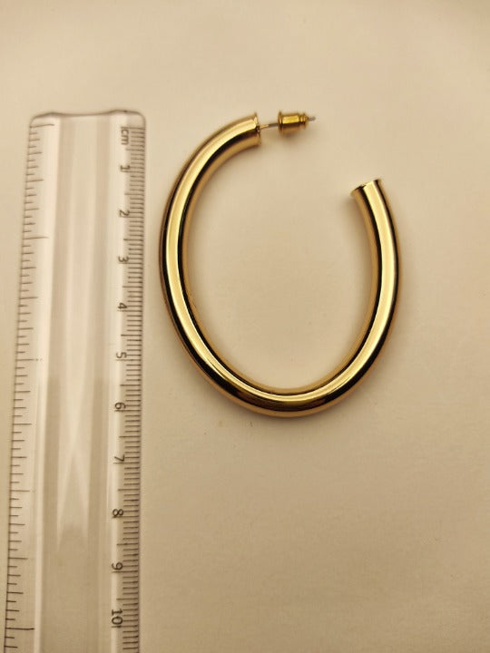 036 Large Gold Oval Hoops