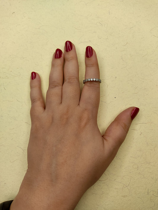 042 Silver Dainty Ring