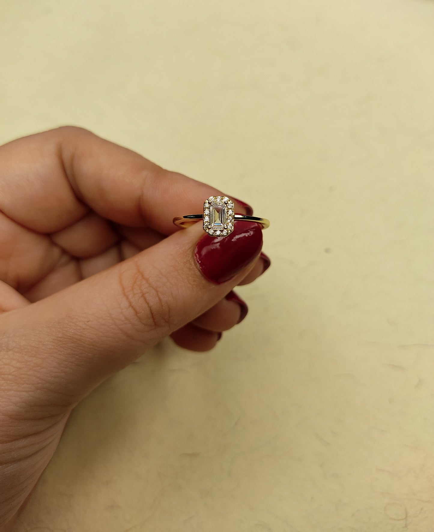 052 Gold Dainty Ring