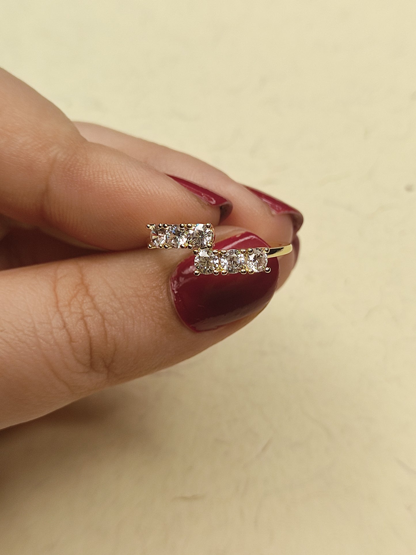 060 Gold Dainty Square Ring