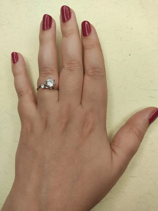 061 Silver Dainty Square Ring