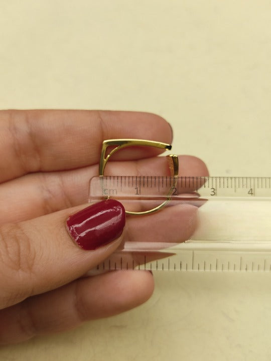 064 Gold Square Asymmetrical Ring
