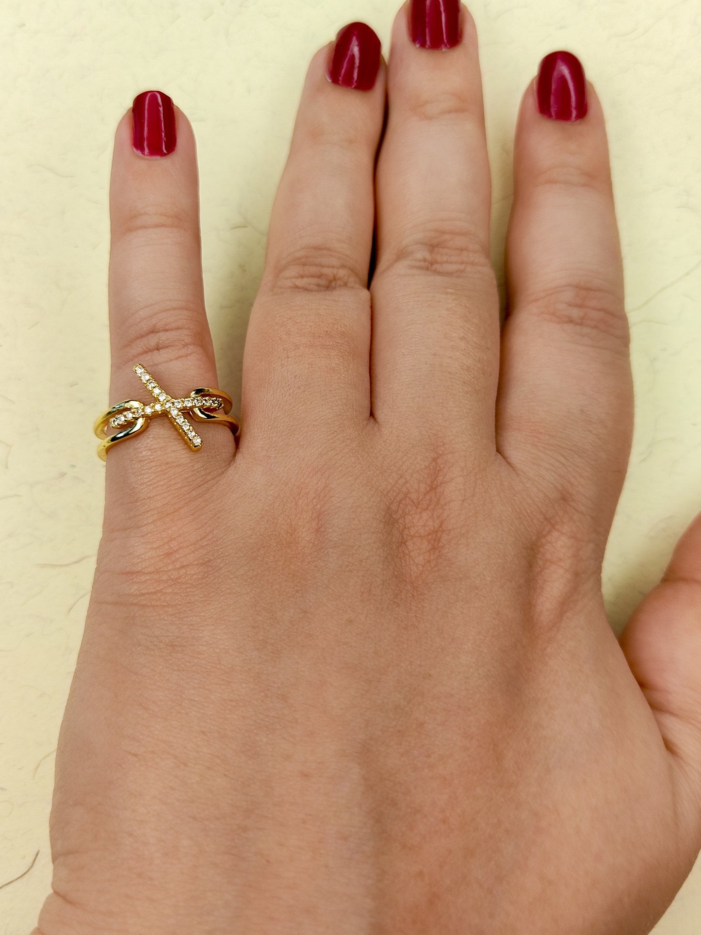 076 Gold Abstract X Ring