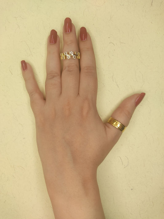 084 Gold Diagonal Square Ring