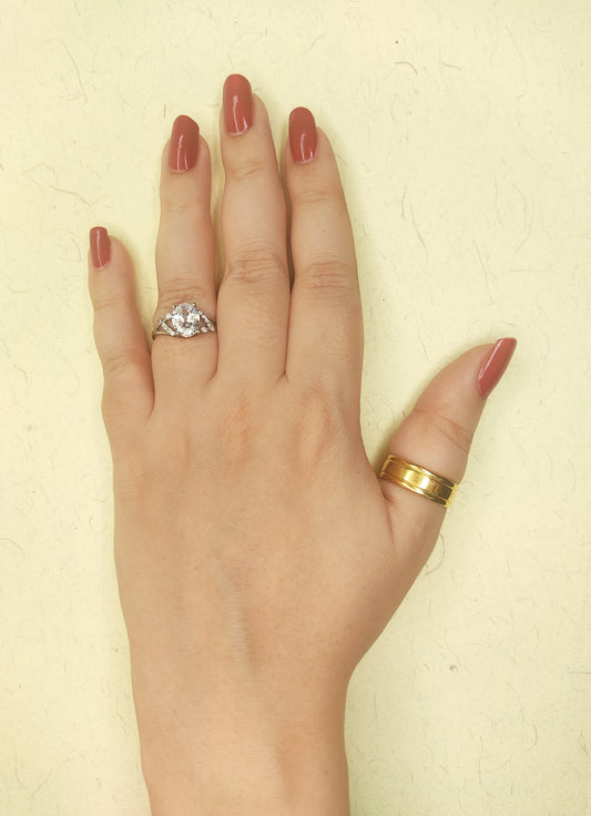 085 Silver Oval Dainty Ring