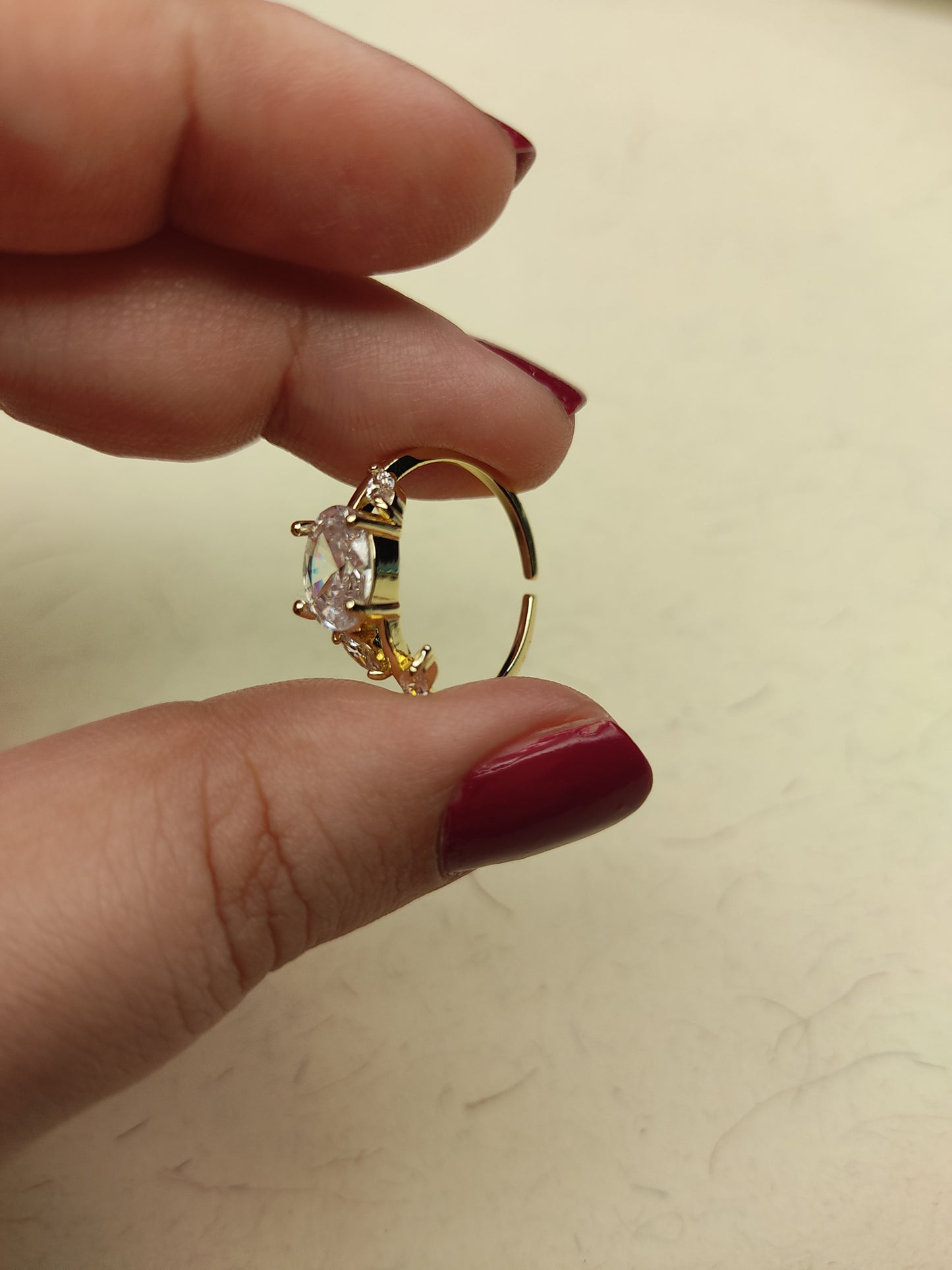 092 Gold Dainty Leaf Ring