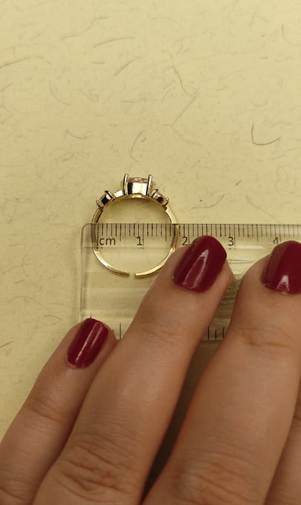 092 Gold Dainty Leaf Ring