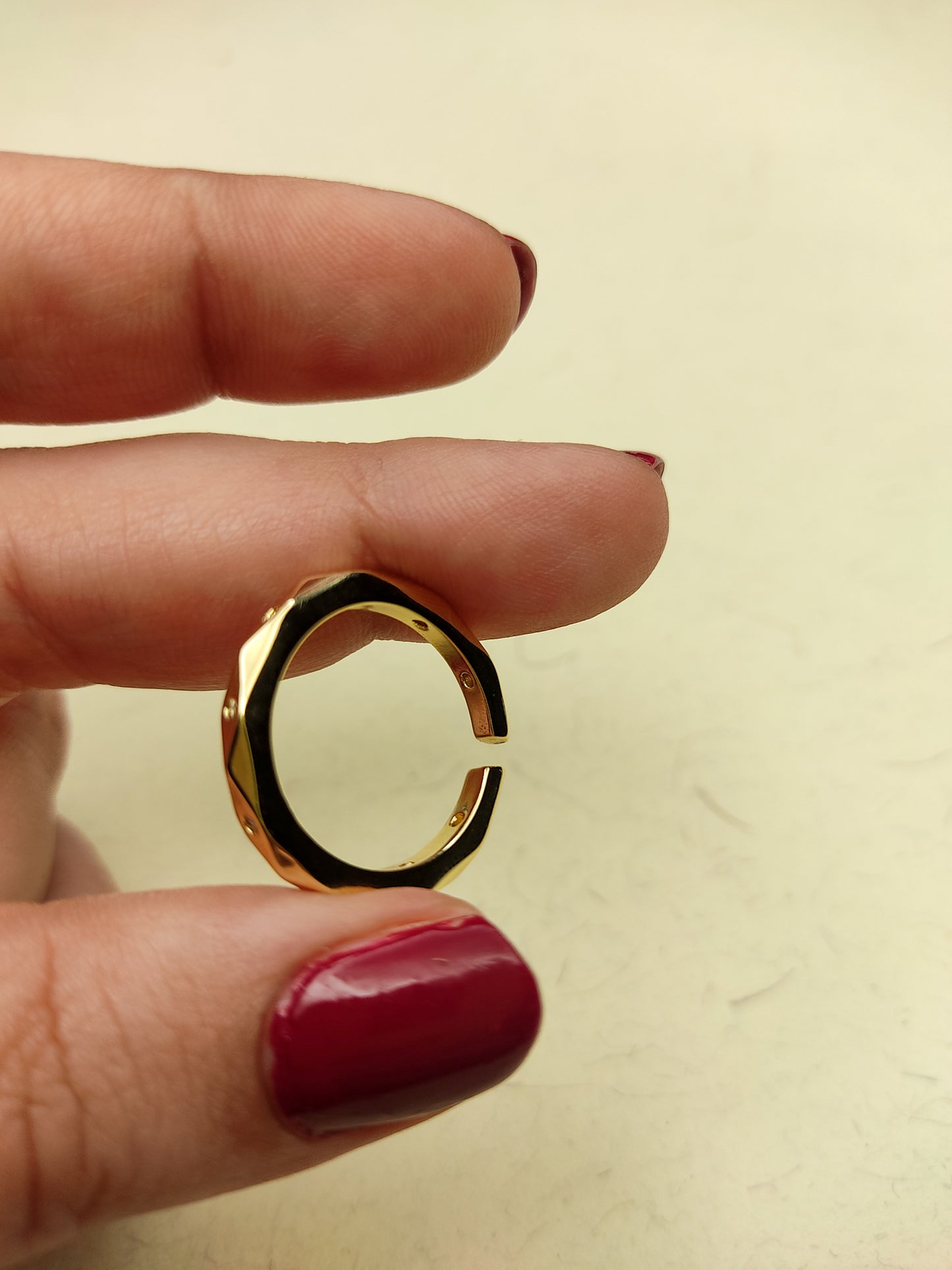 094 Gold Minimalist Shimmer Ring