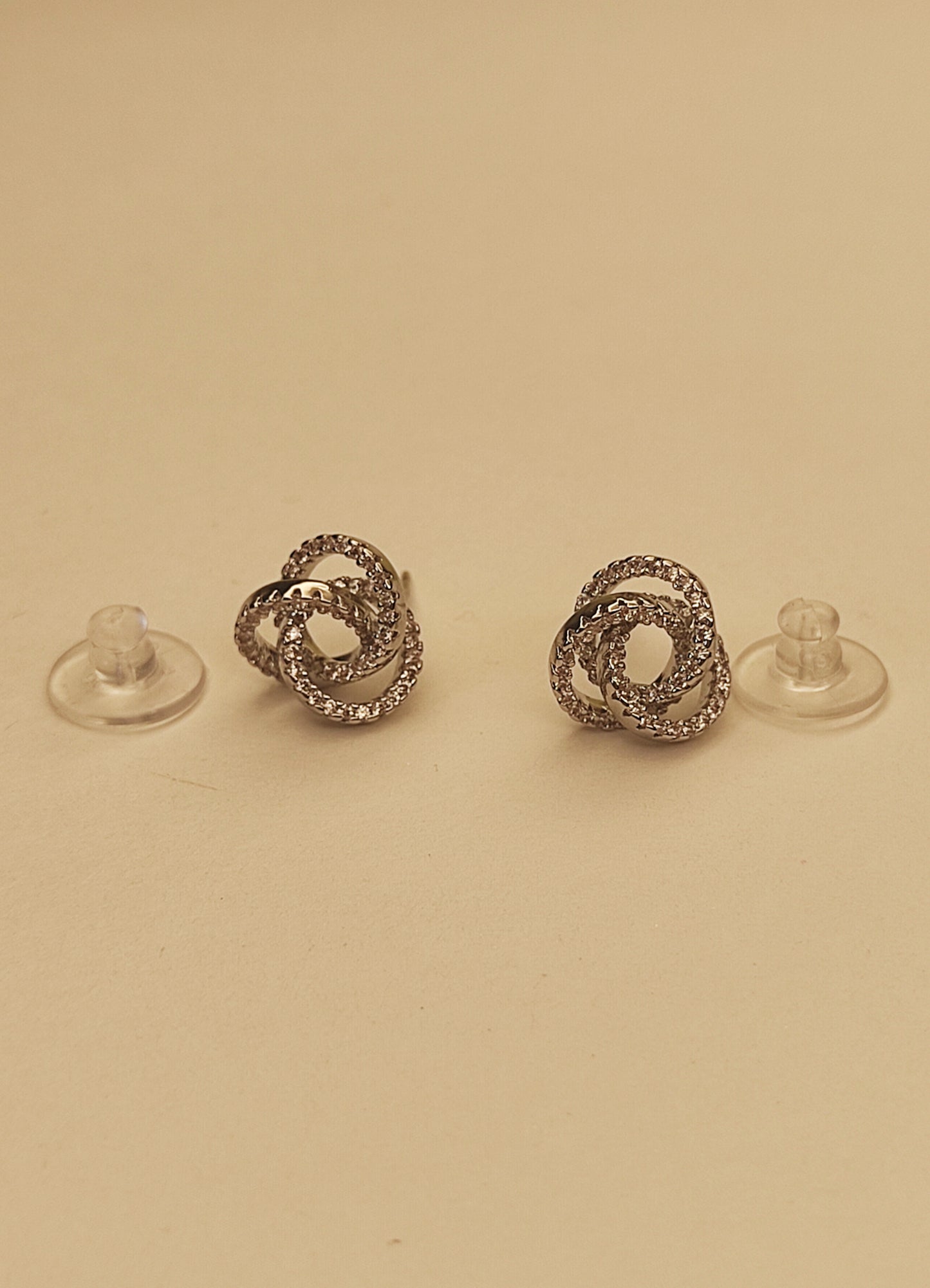 114  Silver Abstract Studs