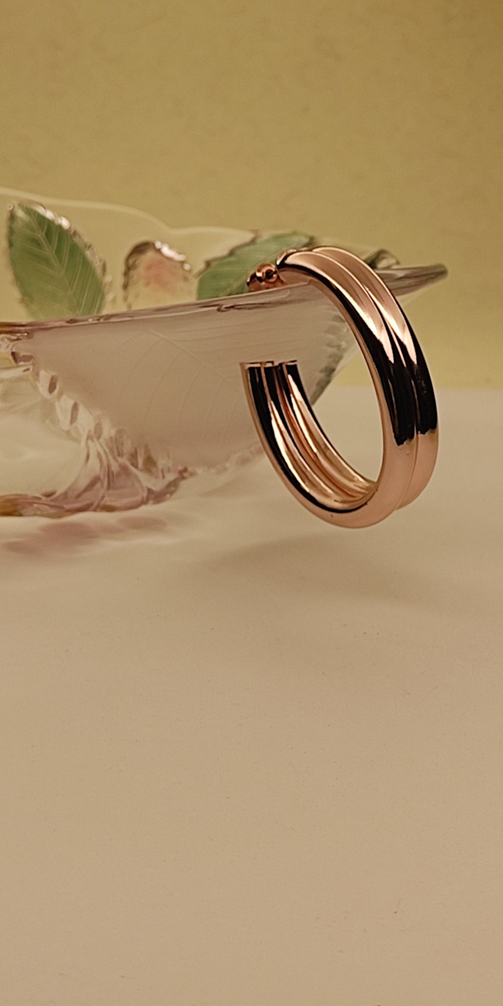 135 Rose-Gold Thick Oval Hoops