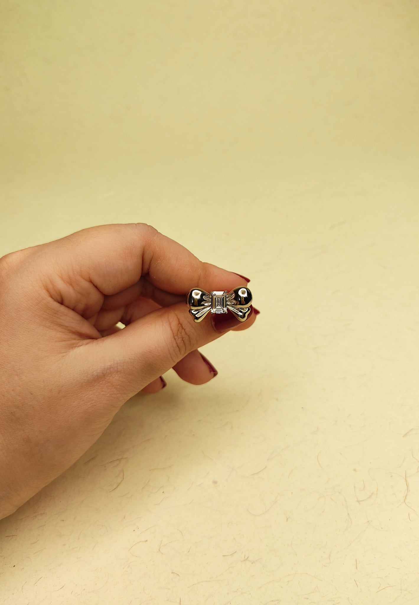 158 Silver Bowtie Minimalist Ring