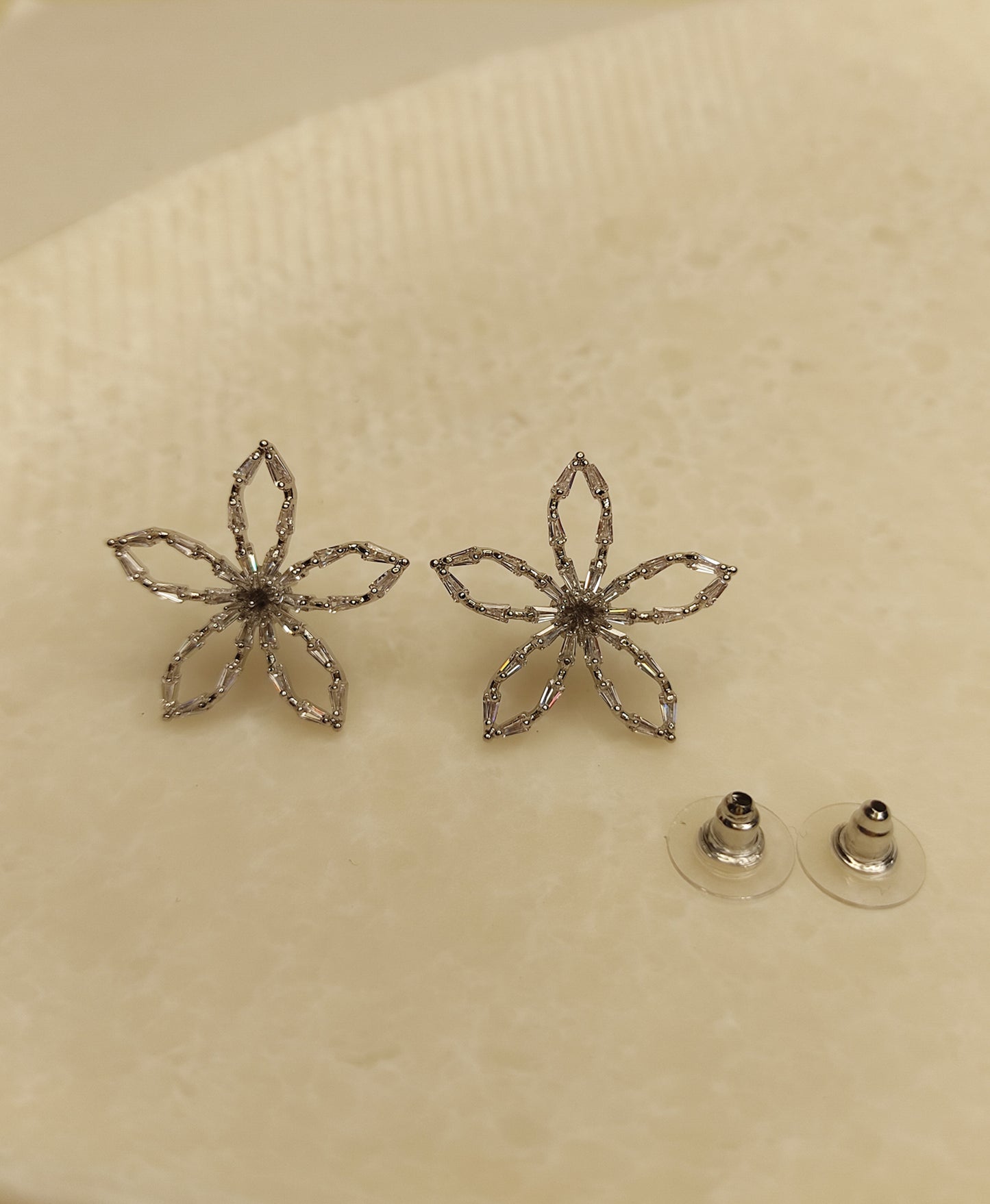 200 Silver Petal Flower Studs