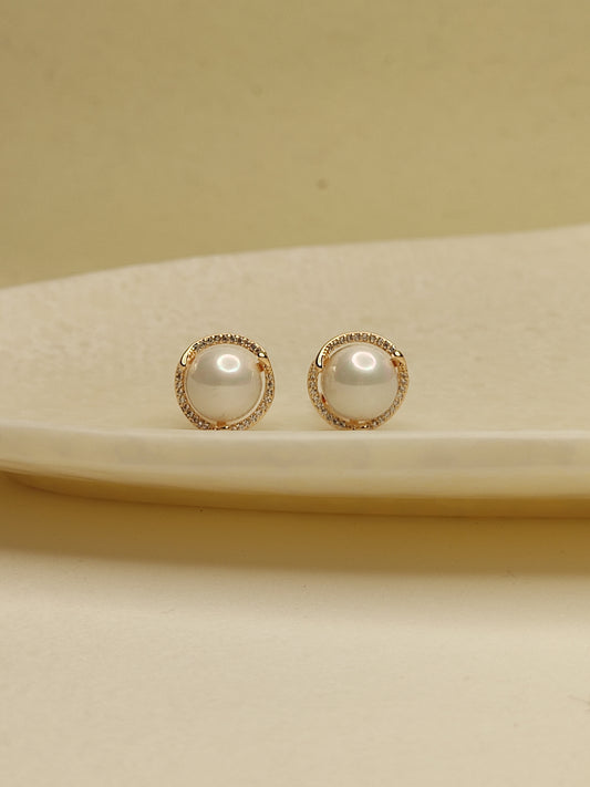 203 Gold Classic Clip-On Earrings