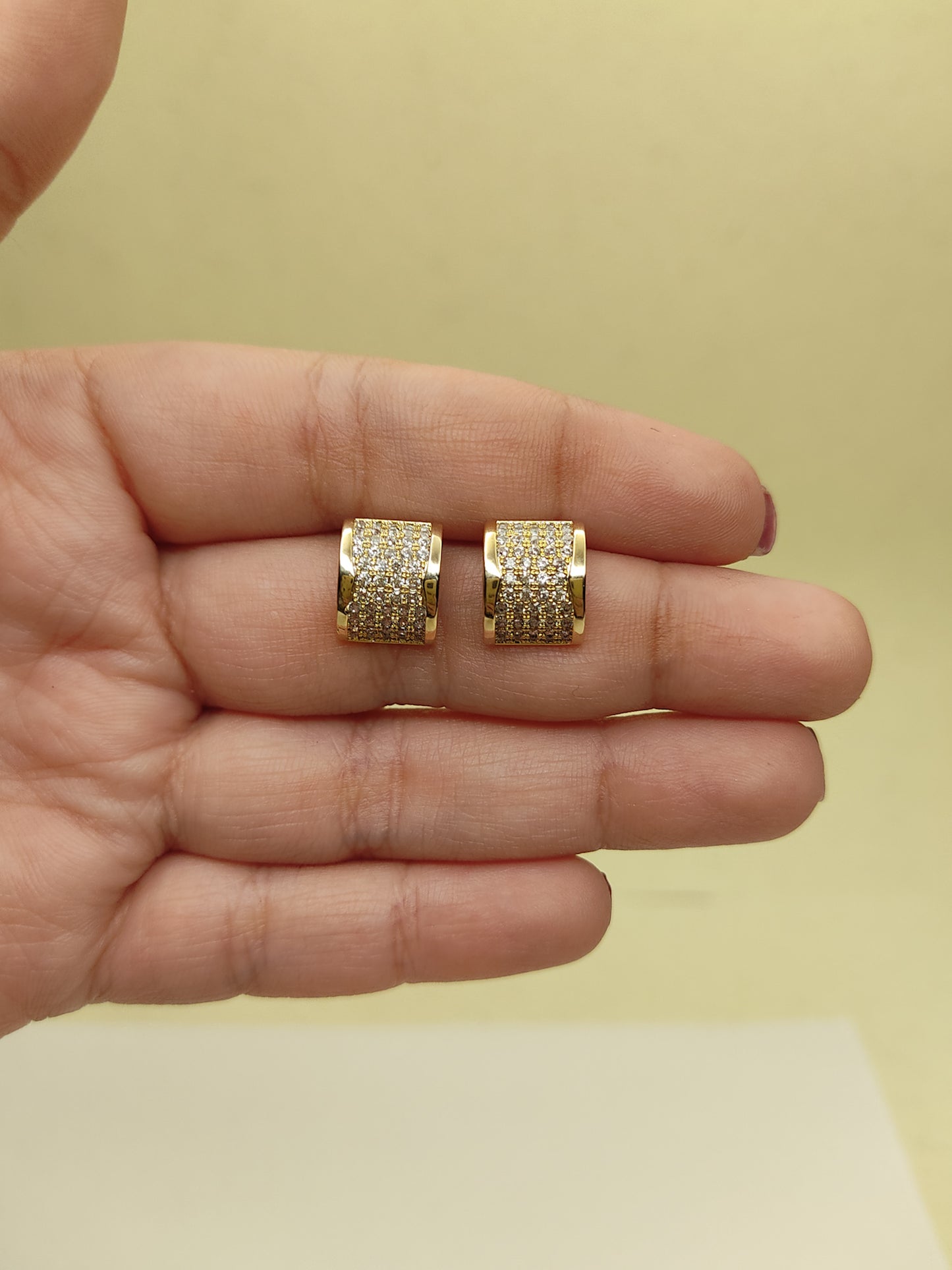 208 Gold Patterned Studs