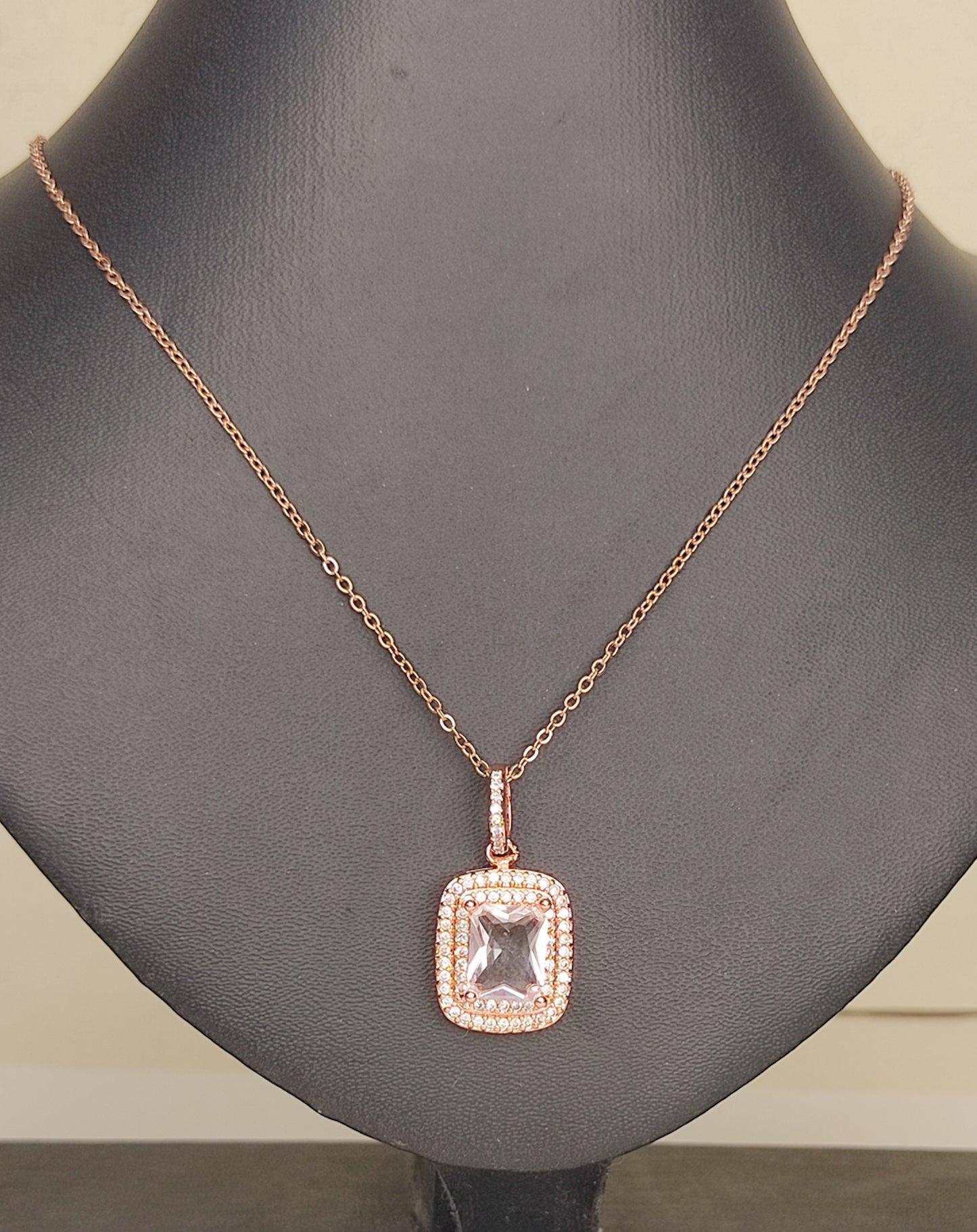 213 Rose Gold Classic Necklace