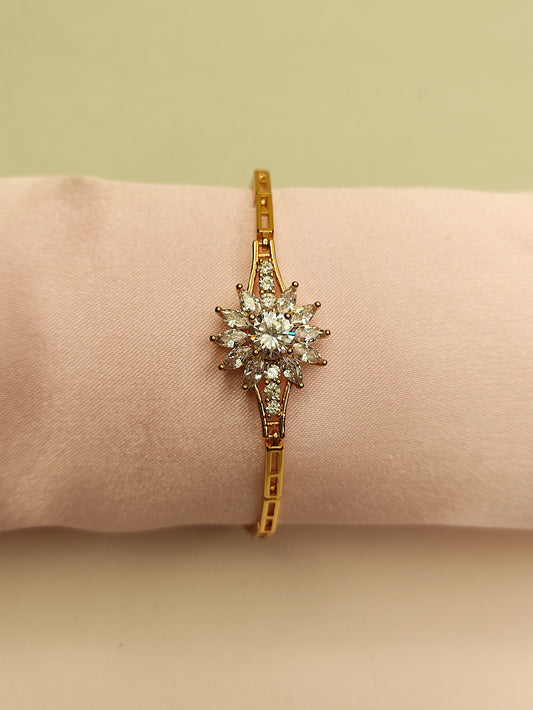 223 Rose Gold Flower Bracelet