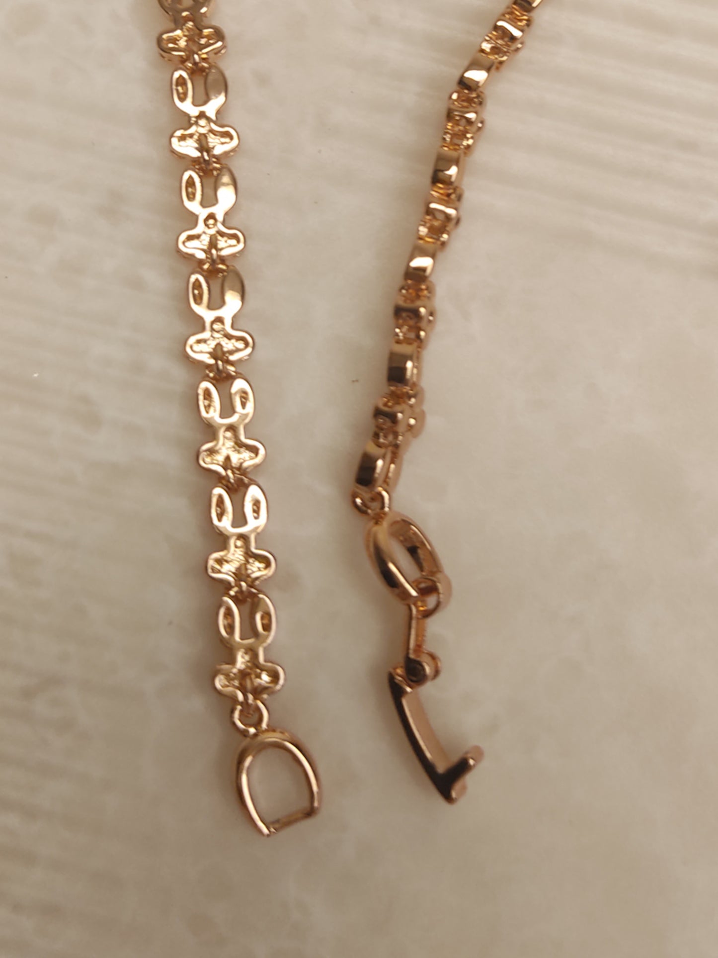 233 Rose Gold Flower Bracelet