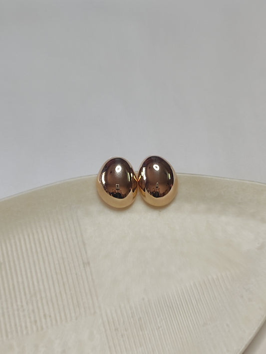 293 Gold Egg Shell Studs