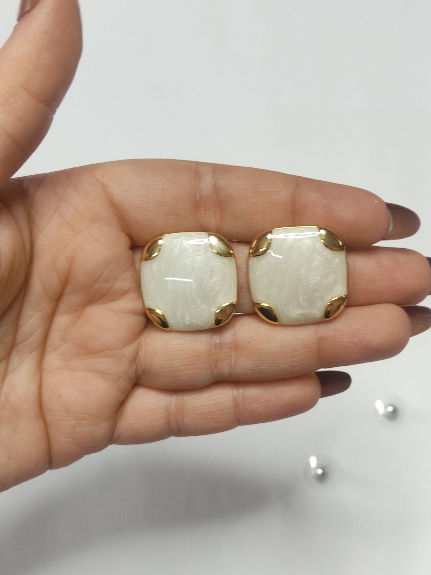 301 Pearl & Gold Cushion Studs