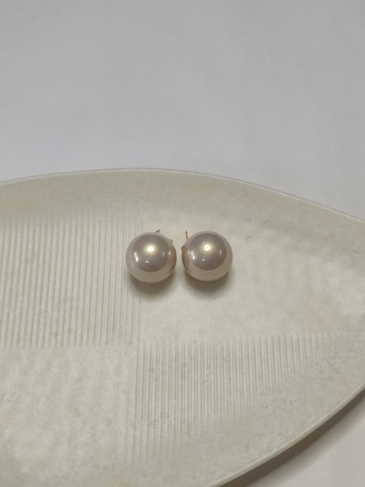 308 Big Silver Pearl Studs