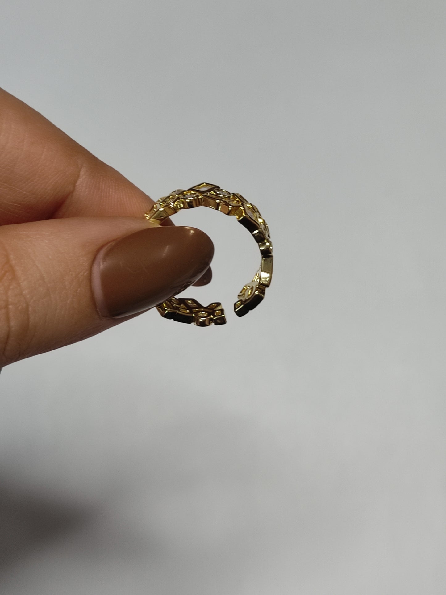 328 Gold Cluster Stack Band