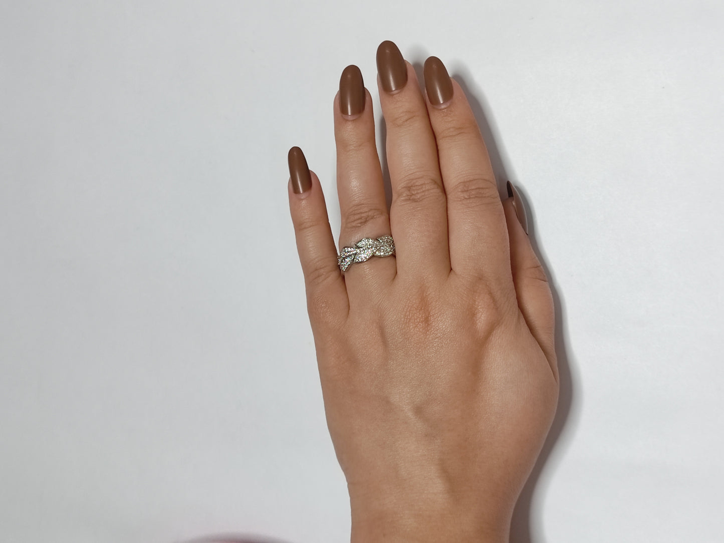 330 Silver Foliage Band