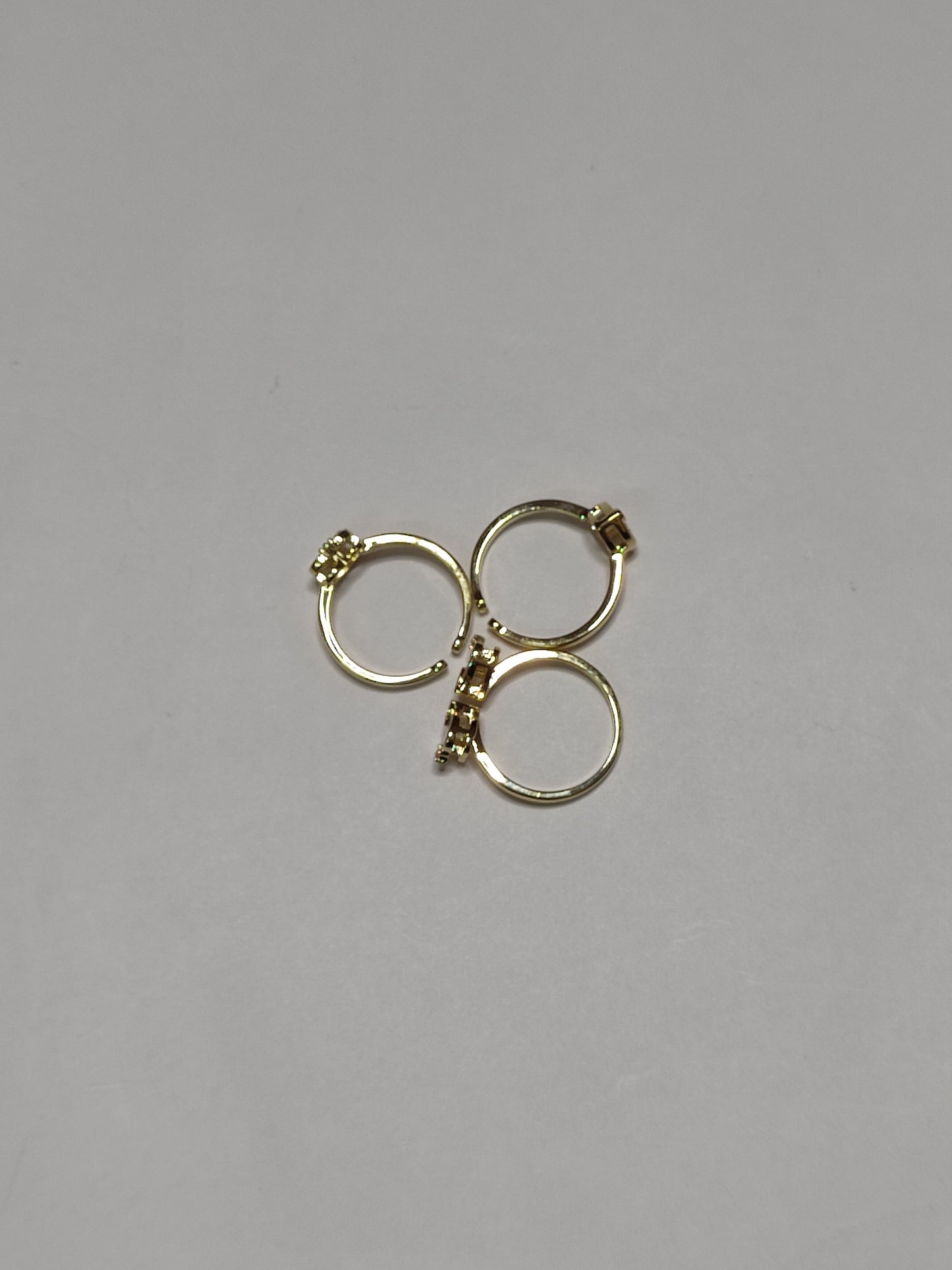 335 Gold Clover Ring